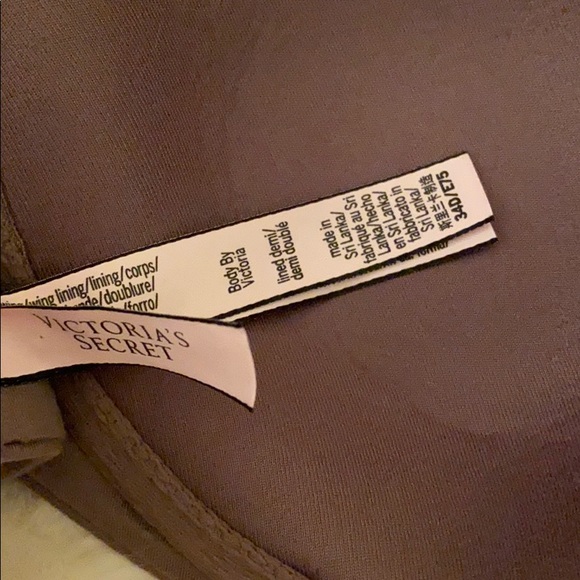 VS gray bra 34D - Picture 5 of 5